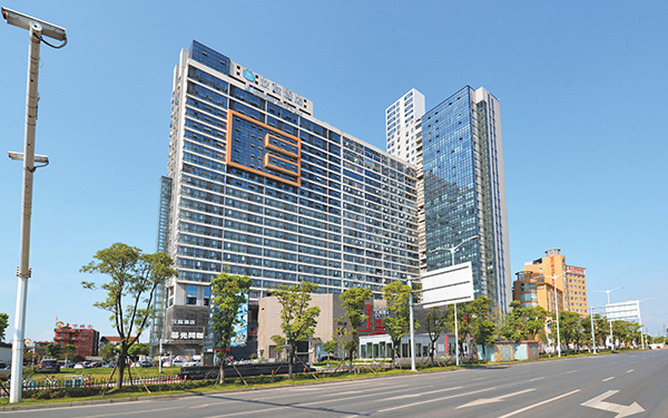 國(guó)務(wù)院辦公廳印發(fā)考核辦法 保障農(nóng)民工工資支付工作 結(jié)果為C級(jí)的省級(jí)政府負(fù)責(zé)人將被約談